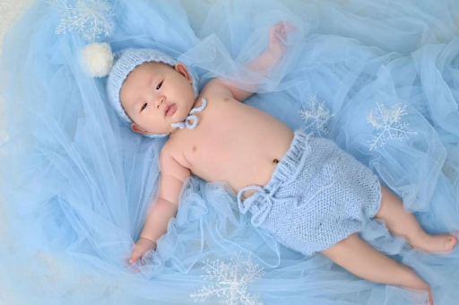 白山孕妇三个月肚子多大